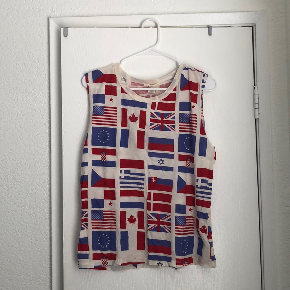Tank top shirt